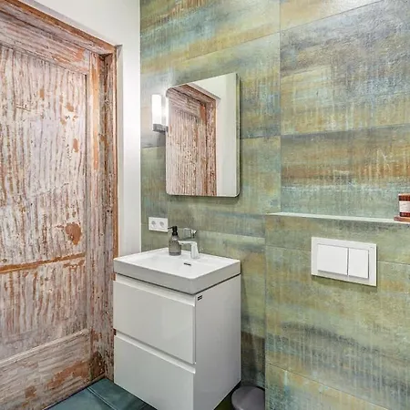 Domillion Penthouse Duplex W Terrace 18 Ppl P36t Apartment *